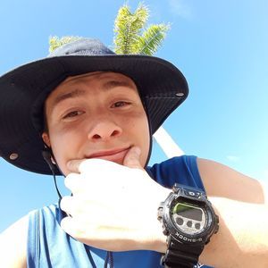 Meet your Posher, Jonathan